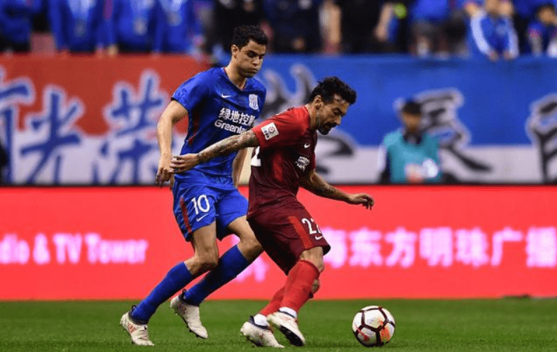 广东宏远迎中超关键赛，冲刺阶段内部沟通，信心回归，训练强度明显提升的简单介绍